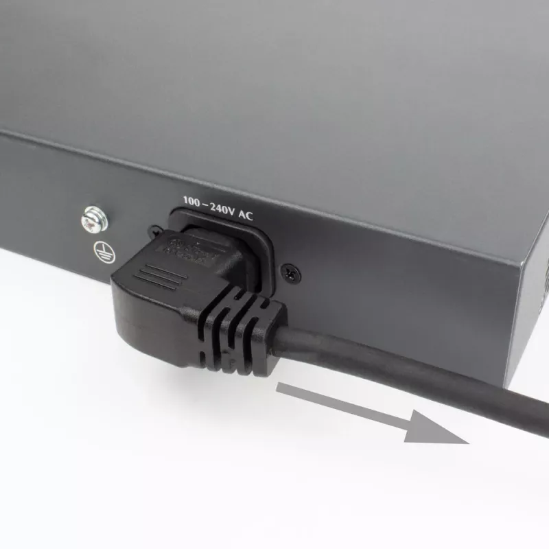 ACT virtakaapeli C14 – C15 (kulma oikea) IEC60320 musta 0,6 m