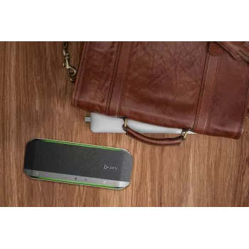 HP Poly Sync 40+ Microsoft Teams -sertifioitu USB-A USB-C kaiutinpuhelin + BT700 USB-A -sovitin