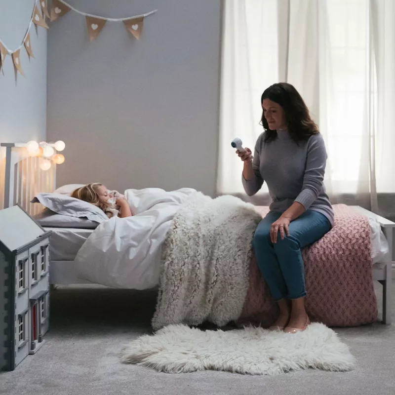 Braun BNT400 kaukomittaus valkoinen otsa