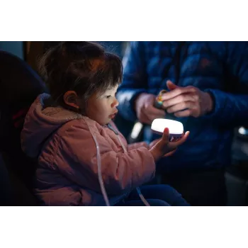 Paristokäyttöinen retkilyhty Ledlenser Kidcamp6 — LED RGB, 60 lm, AAA, ABS-kotelo, 95 g