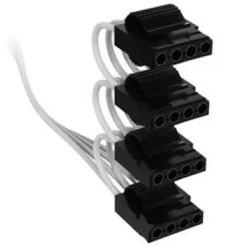 Corsair Premium-sleeved 4x 4-Pin-Molex-kaapeli, Type-5-virtalähteelle – valkoinen