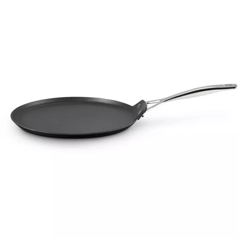 Le Creuset tarttumaton ohukaispannu 28 cm