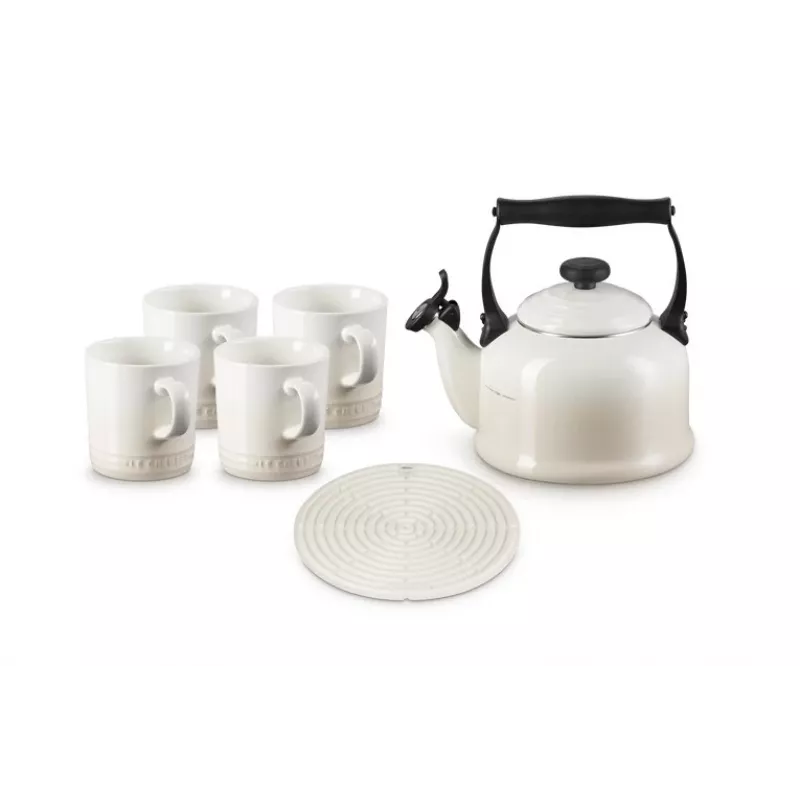 Le Creuset Traditional liedellä käytettävä vedenkeitin, 2,1 l, Meringue (40102027160000)