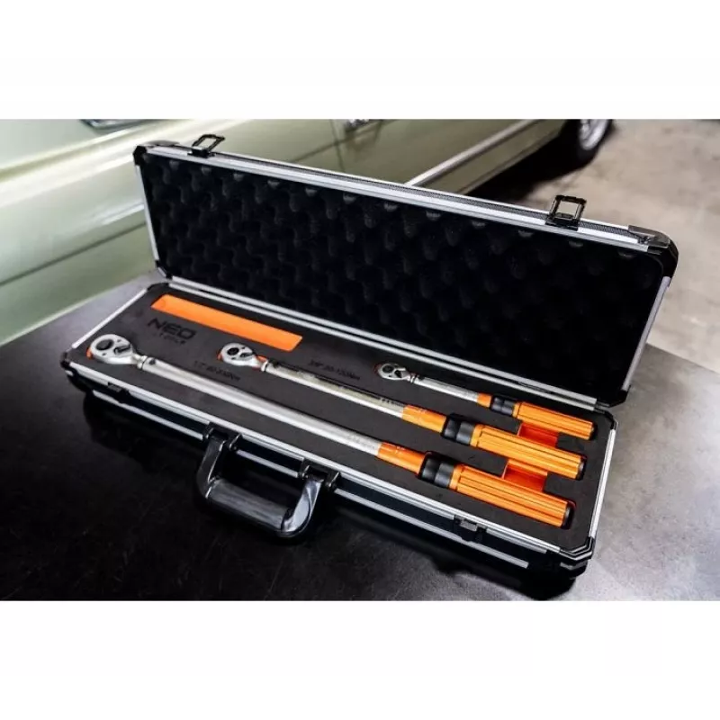 Sarja Neo Tools kaksisuuntaiset momenttiavaimet 1/4, 3/8, 1/2, 3 kpl
