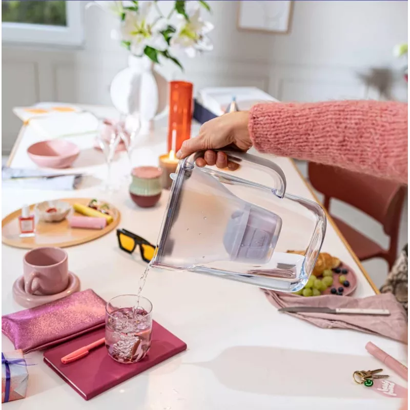 Vesifiltterikannu BRITA Style Essential XL MAXTRA PRO Pure Performance -patruunoilla (3) — valkoinen