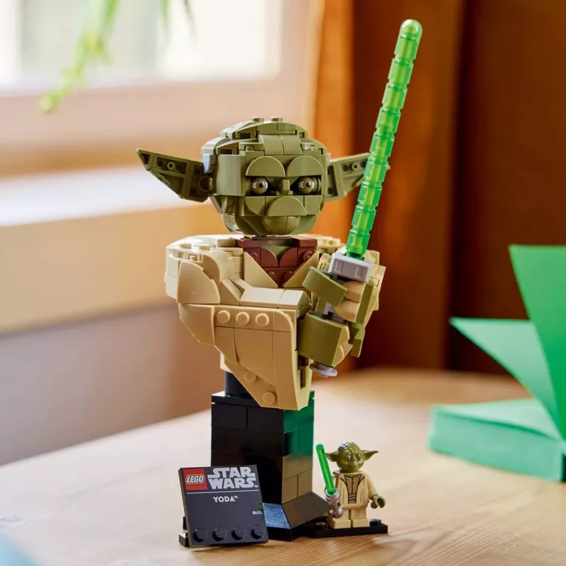LEGO Star Wars 75438 Yodan rintakuva