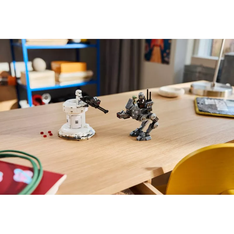 75444 Star Wars AT-RT:n hyökkäys