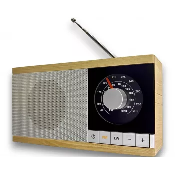 Radio Krystyna puukotelo