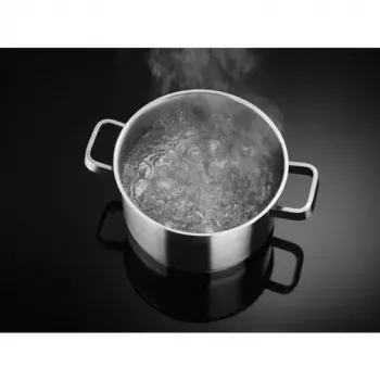 Kalusteisiin asennettava induktioliesi Electrolux EIT61443B, 4 vyöhykettä, kosketusohjaus