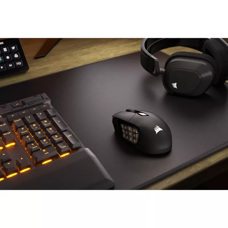 Corsair SCIMITAR ELITE WIRELESS -pelihiiri oikeakätinen RF Wireless + Bluetooth + USB Type-C optinen 26000 DPI