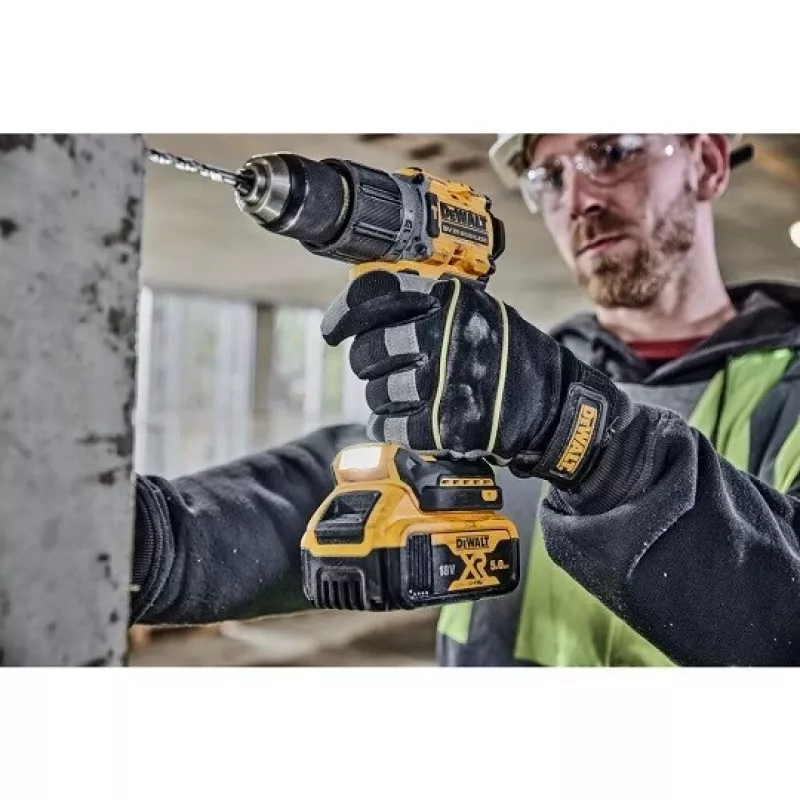 DeWalt DCK2026P2T-QW yhdistelmäsarja DCD805 + DCG405, 18 V XR 2×5,0 Ah musta, keltainen