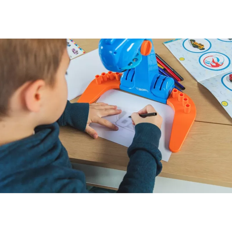 Hot Wheels projektori maalauskoulusetti