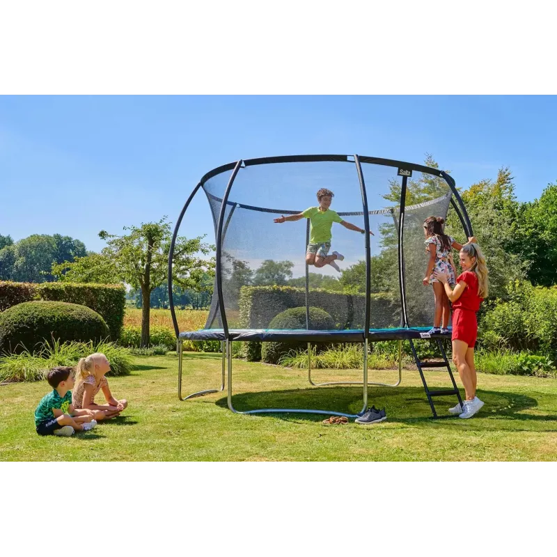 Ulkotrampoliini Salta Cosmos 427 cm — malli 5263A, musta, pyöreä turvaverkolla
