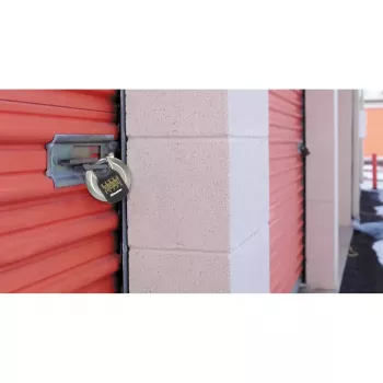 MASTER LOCK 70 mm Excell kiekkoriippulukko yhdistelmällä