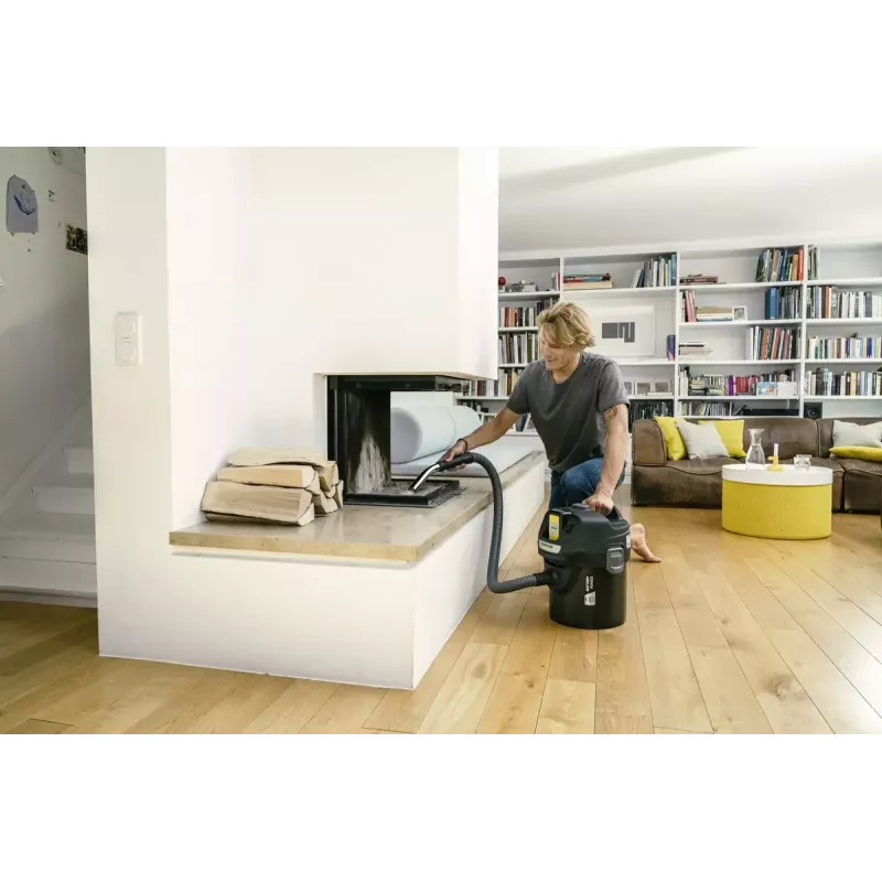 Pölynimuri Kärcher AD 2 musta 14 L 230 W