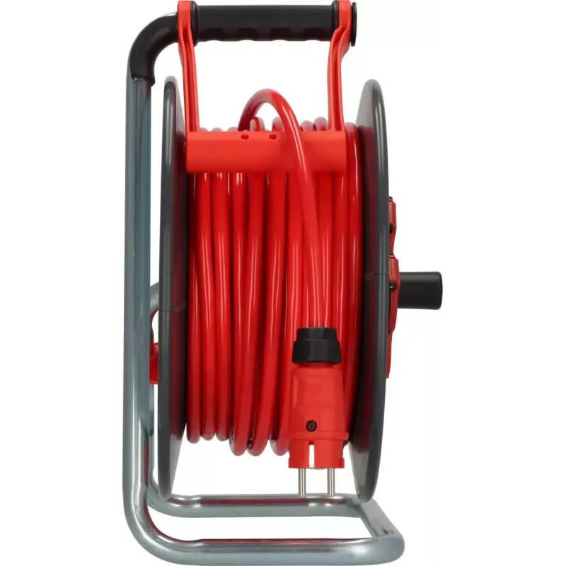Jatkopistorasia Brennenstuhl SC 3210 4 AC-lähtöä 3000 W musta punainen hopea