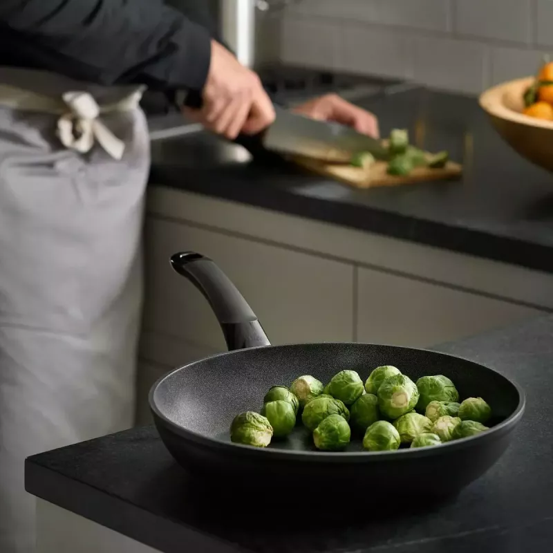 Yleispannu Fissler Adamant Classic pyöreä 28 cm musta