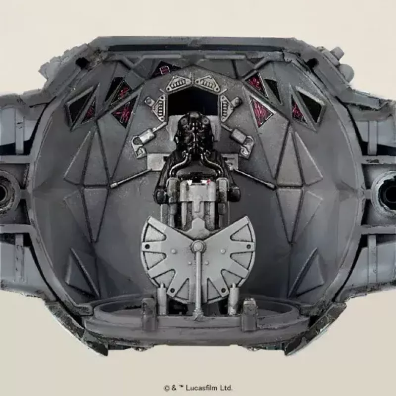 Muovimallirakennussarja REVELL TIE Interceptor 1:72 – näyttelymalli kokoamissarja