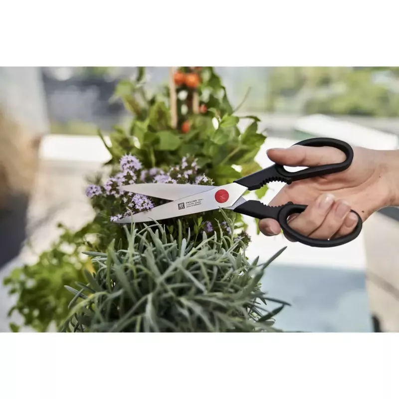Keittiösakset ZWILLING TWIN L 230 mm, ruostumattomat terät, musta kahva, yleiskäyttö