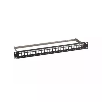 Kytkentäpaneeli 1U EFB Elektronik B37200100TS.24 — 10GBase-T, 10 Gigabit Ethernet, RJ-45, musta, 482,6 mm leveys