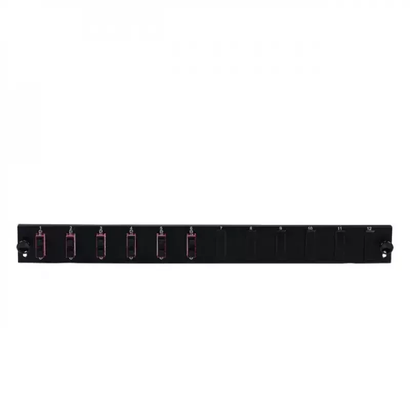 Kytkentäpaneelin lisävaruste EFB Elektronik SB-FP-S-6SC-D-V-OM3 — 1HE rack-asennus, 6× SC-duplex, OM3, 432×13×43,5 mm, musta