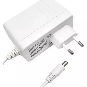 Virtalähde GEQUDIO GNX-42 12V 3,5A elektronisille laitteille, malli WA9542