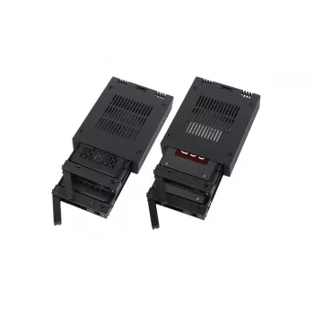 HDD Cage Icy Dock MB742TP-B yleismallinen muovi 134 mm leveä