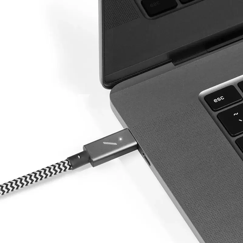 Native Union Belt Cable Pro USB-C - USB-C, 2,4 m, LED-näyttö, Rose