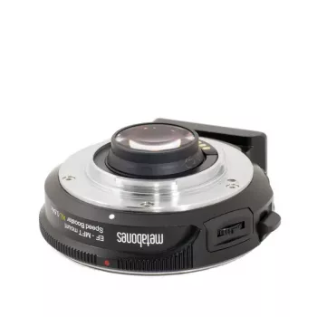 Objektiivisovitin Metabones MB_SPEF-M43-BT3