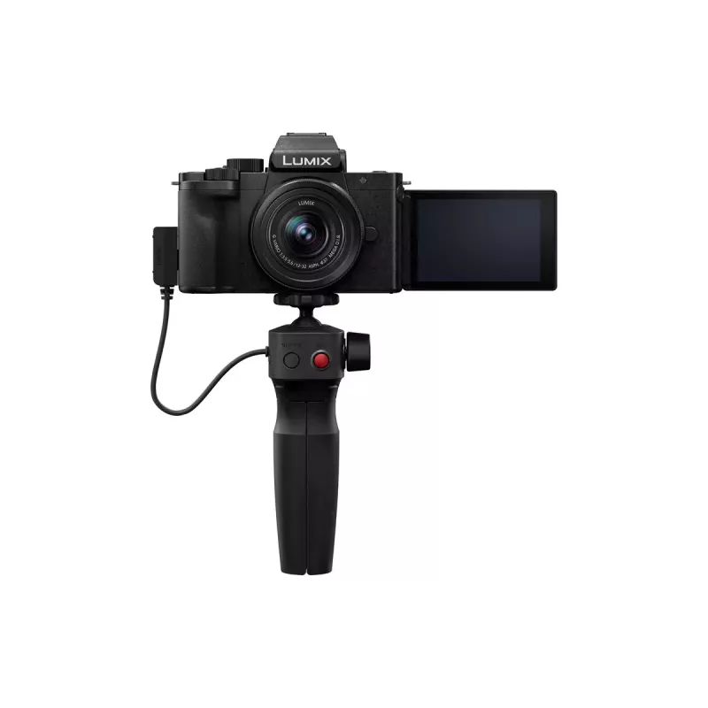 Panasonic Lumix DC-G100D musta kamerasarja H-FS 12-32 -objektiivilla ja DMW-SHGR2-kahvalla