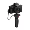 Panasonic Lumix DC-G100D musta kamerasarja H-FS 12-32 -objektiivilla ja DMW-SHGR2-kahvalla