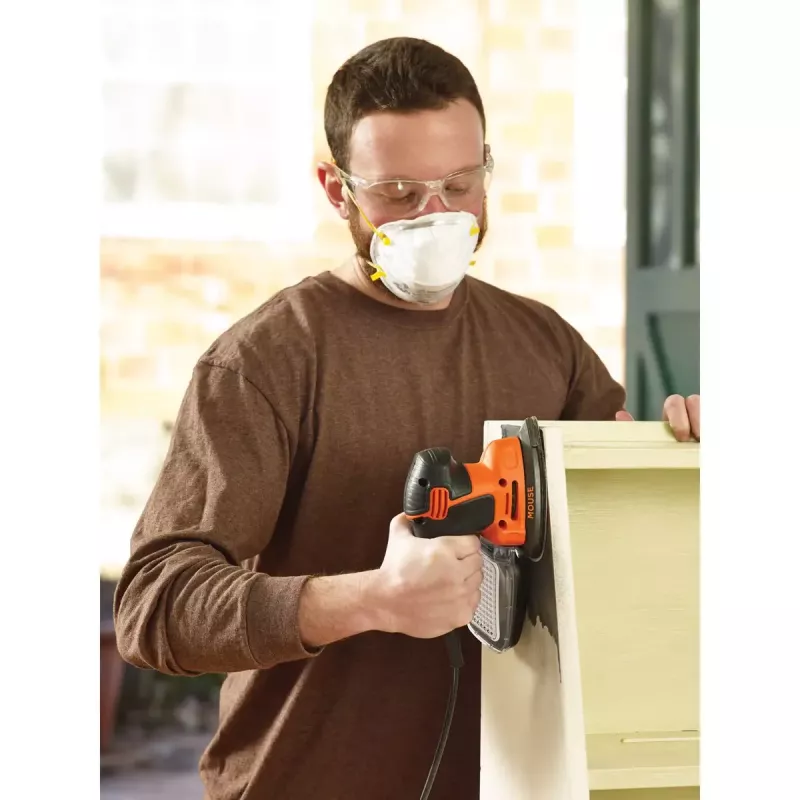 Kannettava epäkeskohiomakone Black & Decker KA2000-QS