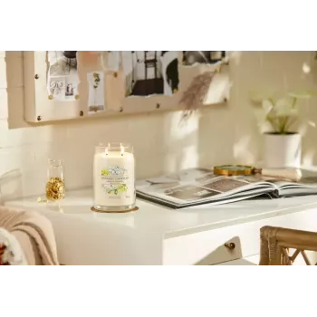 Tuoksukynttilä Yankee Candle Midnight Jasmine 157 mm korkeus 93 mm leveys 567 g