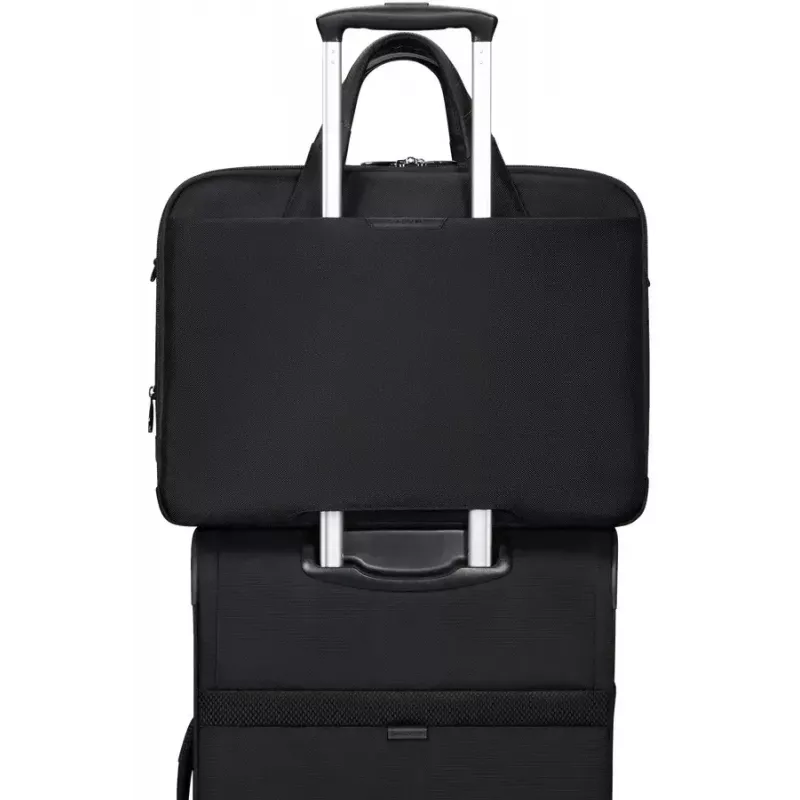 Salkku Samsonite PRO-DLX 6 43,9 cm musta laajennettava