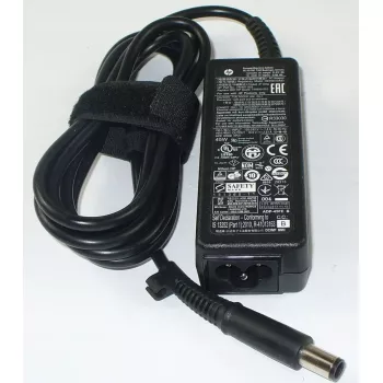HP virtalähde 45W USB-C L42206-001 kompakti kevyt kannettaville ja yhteensopiville laitteille