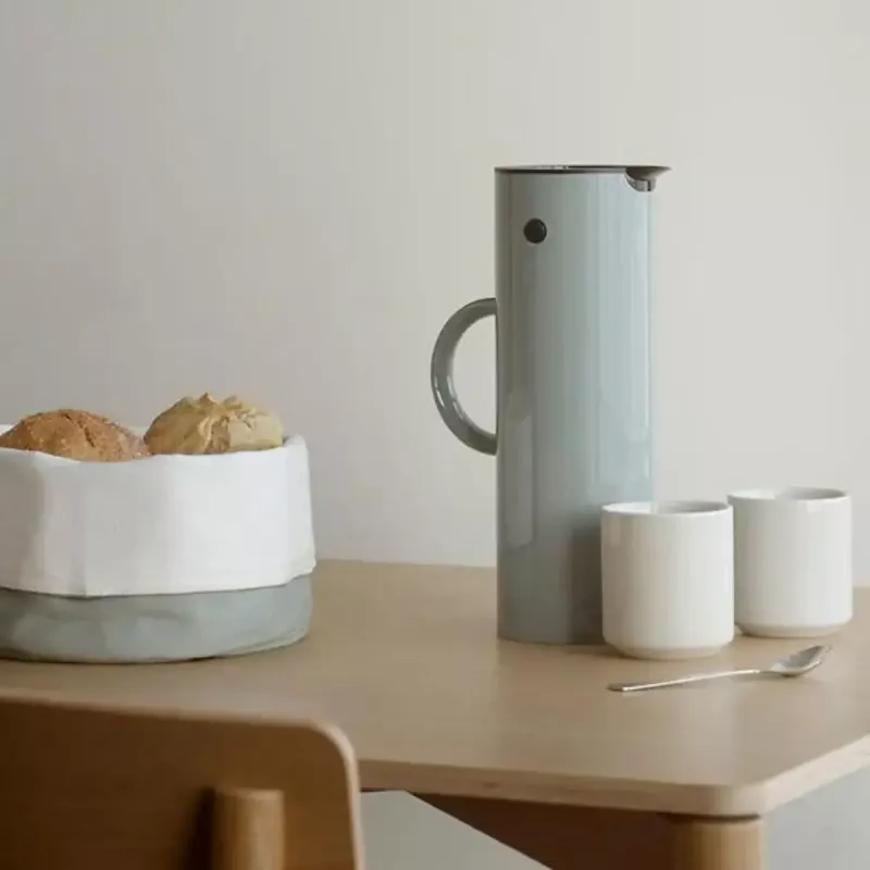 Stelton EM 77 termoskannu 1l dusty green