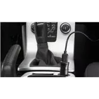 Autolaturi TOMTOM 9UUC.001.27 USB-kaapelilla 7 tuuman navigointilaitteille