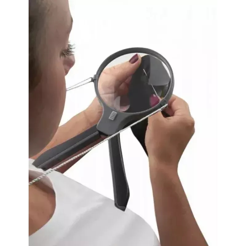 Suurennuslasi Carson Split Handle HF-11 — 3,5× käsisuurennuslasi, musta/läpinäkyvä, AAA-paristo