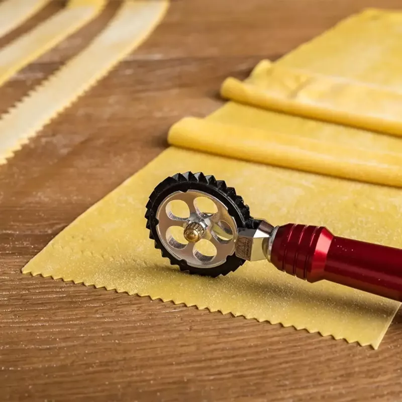 Marcato Atlas 150 Rossa -pastakone pastapyörällä, punainen