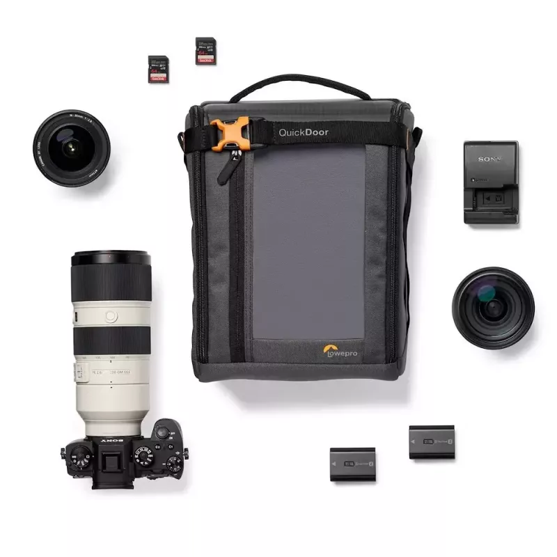 Kompakti laukku Lowepro GearUp Creator Box XL II musta harmaa