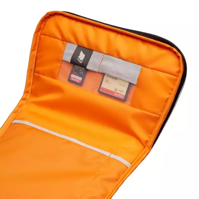 Kompakti laukku Lowepro GearUp Creator Box XL II musta harmaa