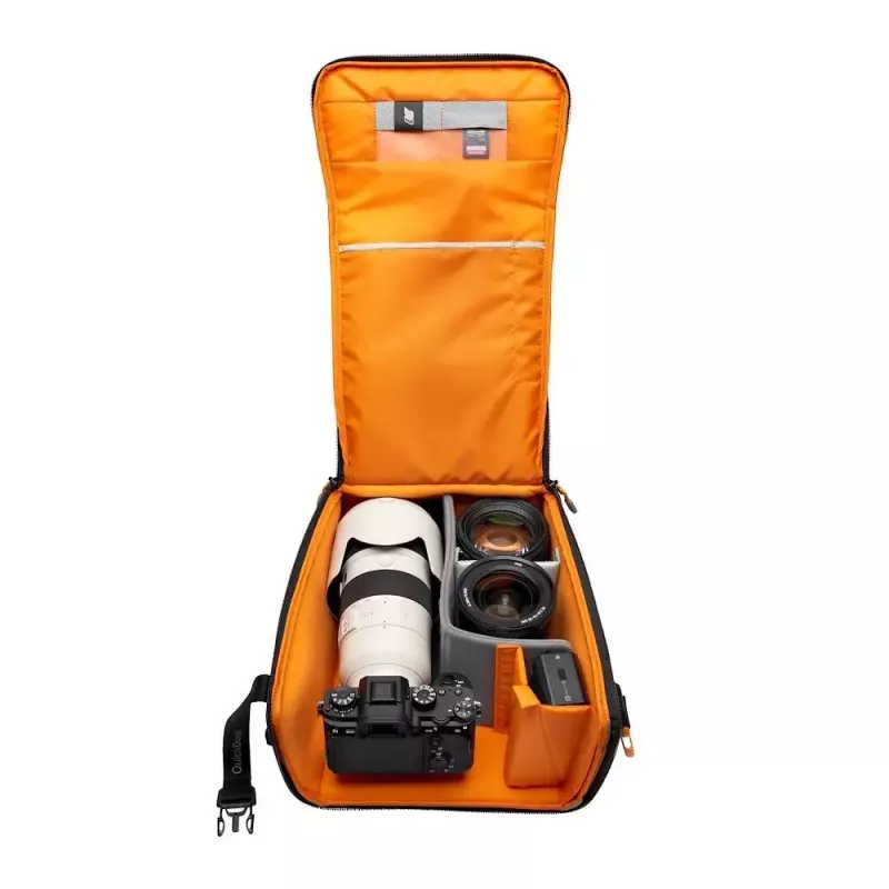 Kompakti laukku Lowepro GearUp Creator Box XL II musta harmaa
