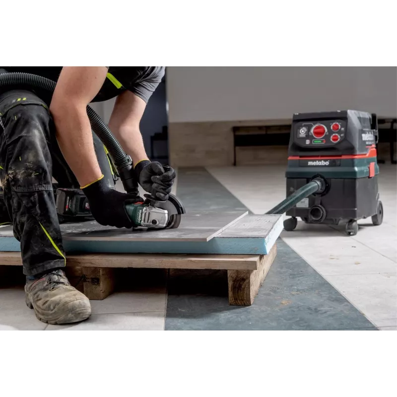 Metabo SET 2.4.3 18 V 1600 RPM musta, vihreä, punainen
