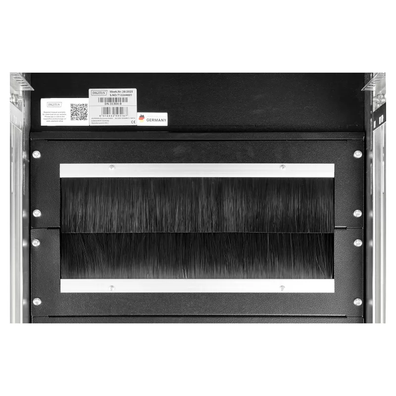 42HE palvelinkaappi Unique Server-N 2053x800x1200mm musta.