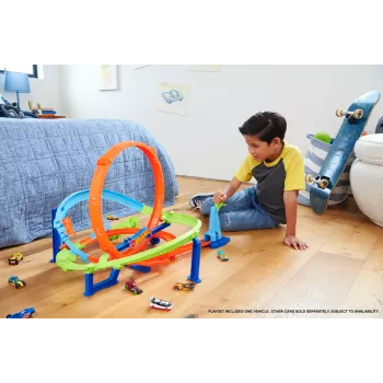 Hot Wheels Action Loop Cyclone Challenge -ratasarja 1:64-mittakaavan leikkiautolla, helppo säilytys