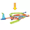 Hot Wheels Action Loop Cyclone Challenge -ratasarja 1:64-mittakaavan leikkiautolla, helppo säilytys