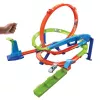 Hot Wheels Action Loop Cyclone Challenge -ratasarja 1:64-mittakaavan leikkiautolla, helppo säilytys
