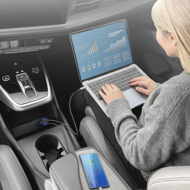 ACT 2-porttinen USB-C-pikalaturi autoon 95W Power Delivery PPS:llä, Quick Charge ja GaNFast