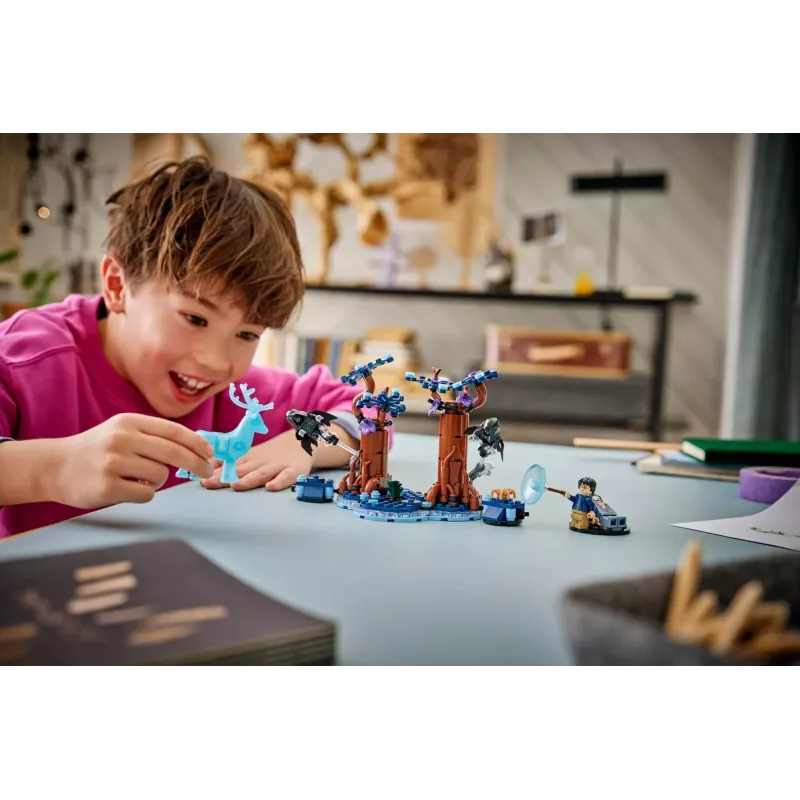 LEGO Harry Potter 76475 Kielletty metsä: Expecto Patronum (244 osaa)