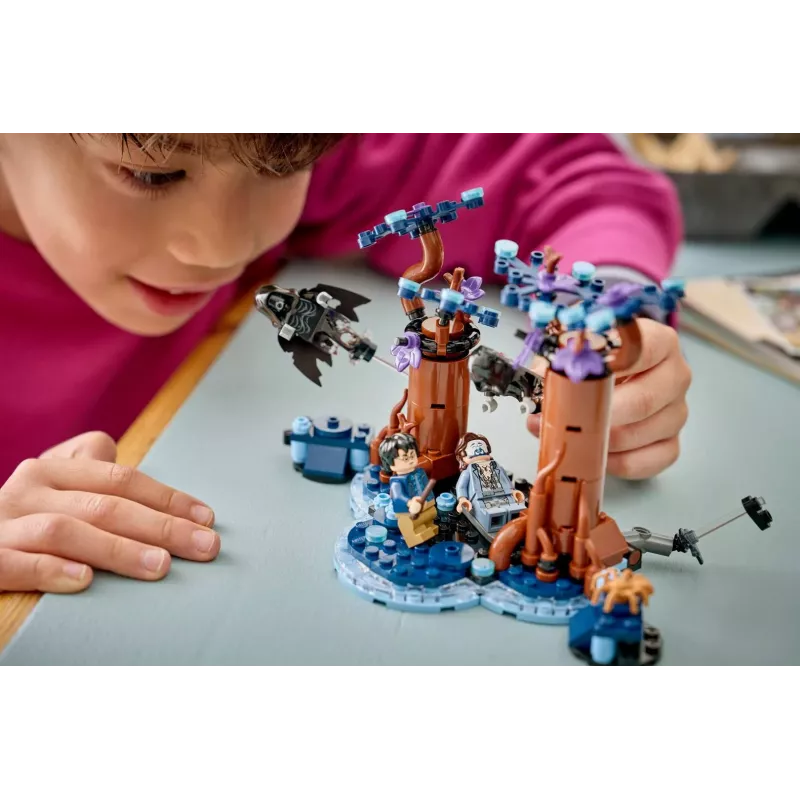 LEGO Harry Potter 76475 Kielletty metsä: Expecto Patronum (244 osaa)
